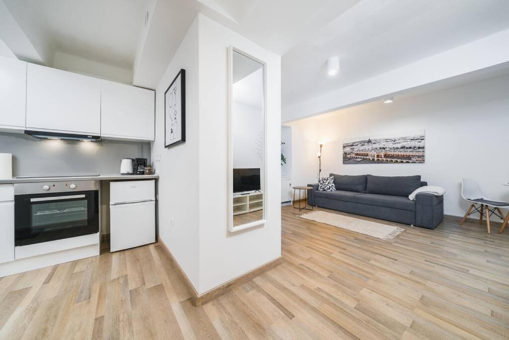 Apartamento Close Wawel Castle, City Centre Cracovia Exterior foto